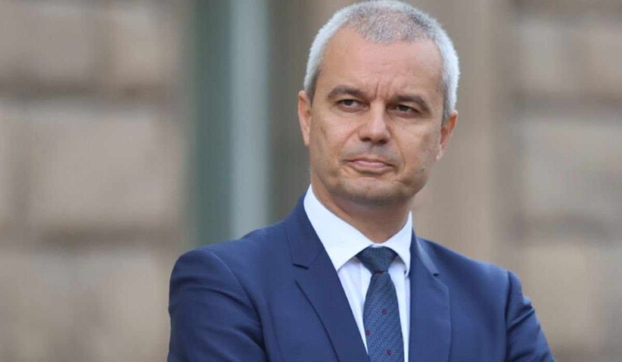 Костадинов: „Гласувах за български президент, а не за президент на българите“! Призова хората да излязат до урните